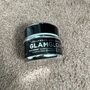 Sealed brand new glam glow youthful glow stimulating treatment